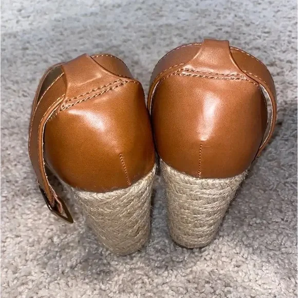 Wedges - Picture 2 of 3